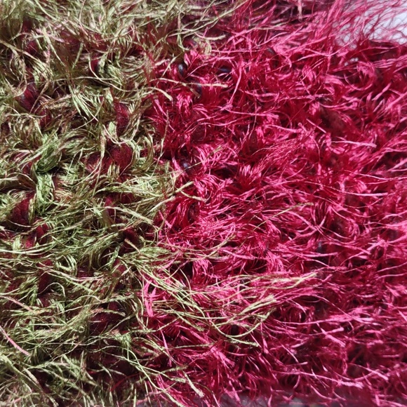 Artisan Crafted Eyelash Fringe Scarf - Picture 3 of 3